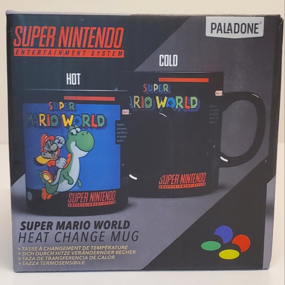 Nintendo Super Mario World Paladone Heat Change Mug NEW Super Nintendo Yoshi